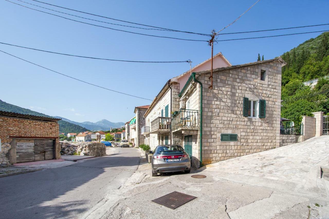 Apartman Lepetane Tivat Bagian luar foto